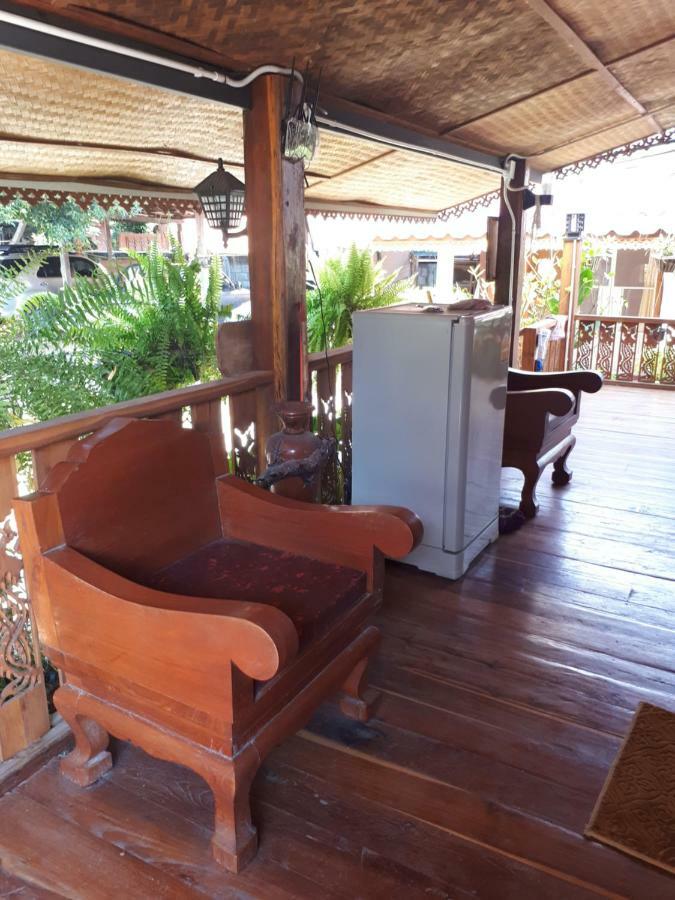 Baan Bar Cafe Hotell Mae Chaem Exteriör bild